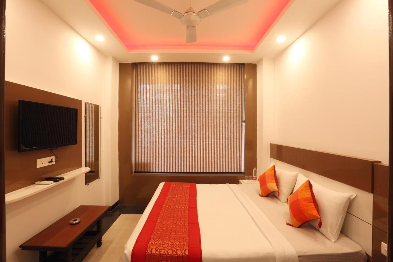 Hotel Ark Wood Neu-Delhi Exterior foto